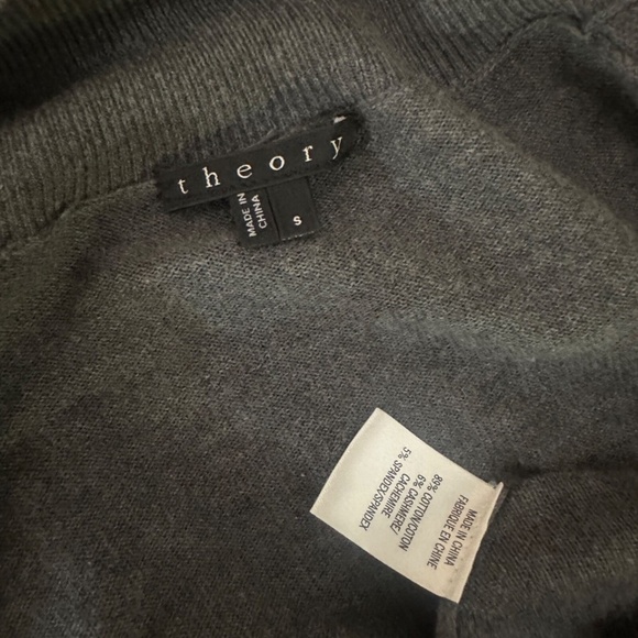 Theory Cashmere Blend Sweater Small Gently worn 89% cotton / 6% cashmere - Picture 4 of 5